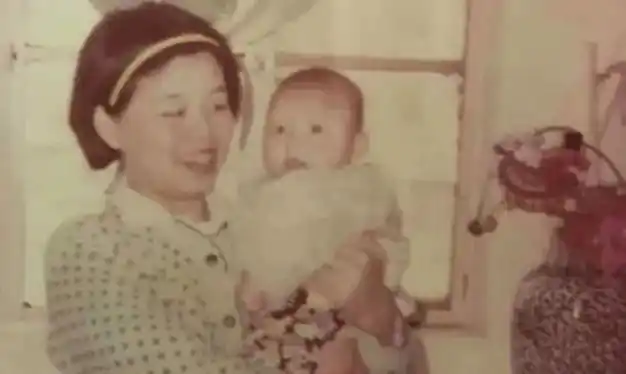 错换人生案:两妈持续喊话,为何"郭威调停"远胜"对簿公堂"?