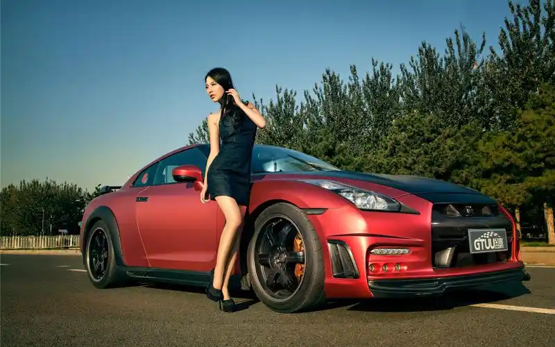 性感美女车模战神gt-r,高清图片,电脑桌面-壁纸族
