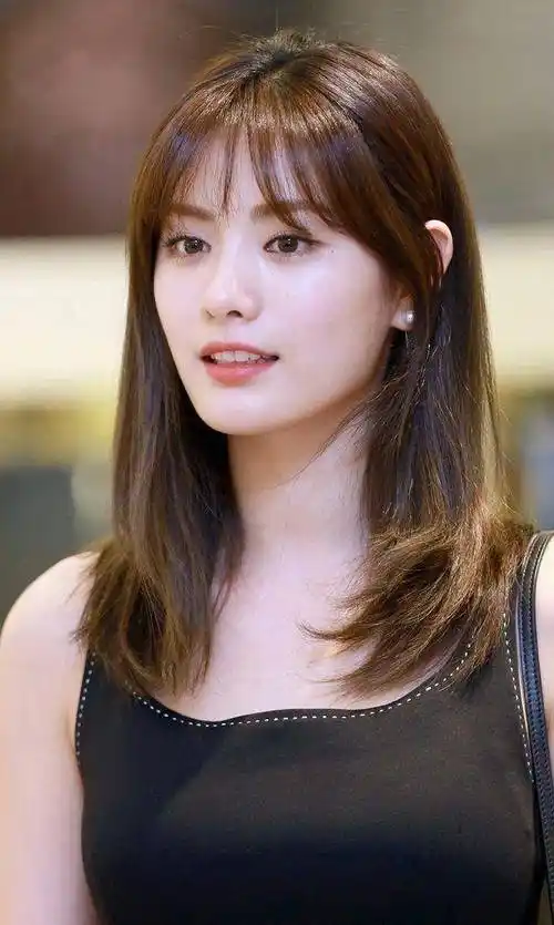 林珍娜,可真是性感饱满啊!_表演_演技_活动