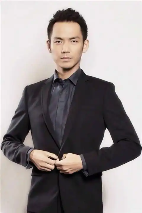 帅哥照片成熟帅哥钟汉良西装图片115帅哥男模文章小虾米