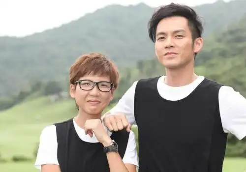 钟汉良妹妹竟是假小子,关晓彤姐姐霸气非凡,而她哥却丑到没朋友