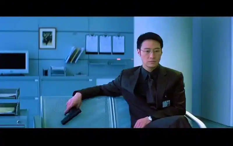 《无间道3》:黎明告诉你什么叫扮斯文败类!