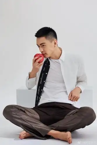 34岁杨鸣宣布退役:是时候跟这身球衣说拜拜