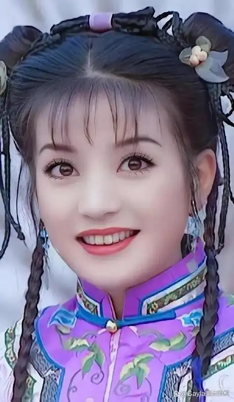 曾风靡全网的"还珠格格",由赵薇,苏有朋,林心如,周杰等人主演,可以说