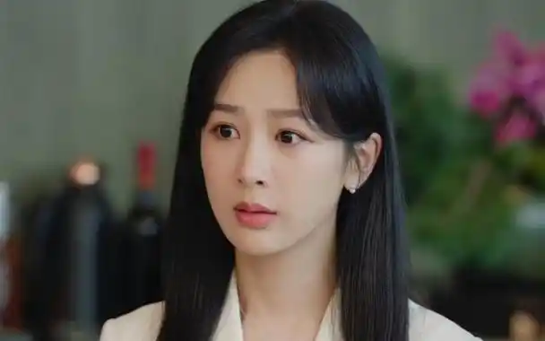 杨紫新剧开播就被一星差评观众的差评理由竟出奇一致