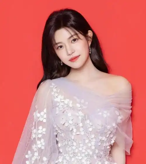 孙俪说得没错不合群的陈妍希已经走上了另一条大道