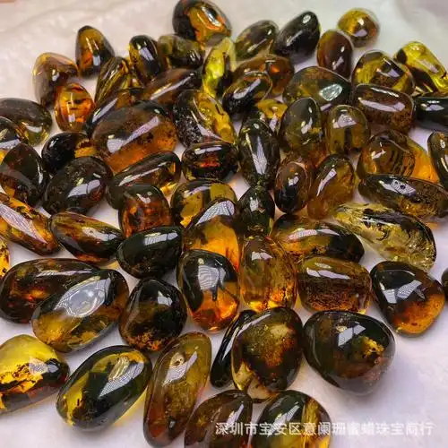 工厂批发天然蜜蜡植物珀水滴吊坠 珀体完整保存完好 30克以下