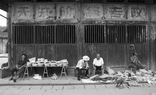 赶集的人们6摄影覃丹