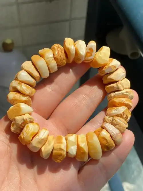 天然蜜蜡俄料原石手串