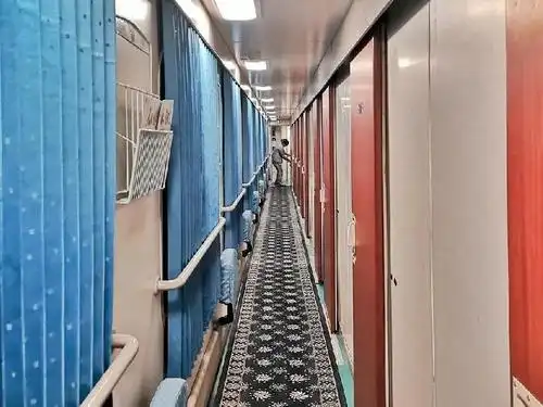 软卧并不软,为啥比硬卧贵那么多?答案全在这