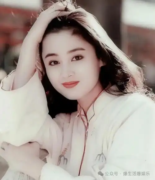 国产第一美女陈红年轻时有多努力从绿叶到女主的辉煌历程