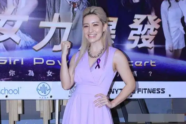 南拳妈妈初代女主唱坦诚曾遭性骚扰鼓励勇敢发声