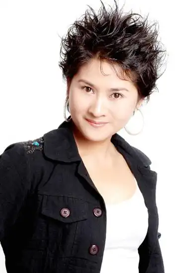 女子200万买角色被骗 盘点娱乐圈那些骗财骗人的惨事