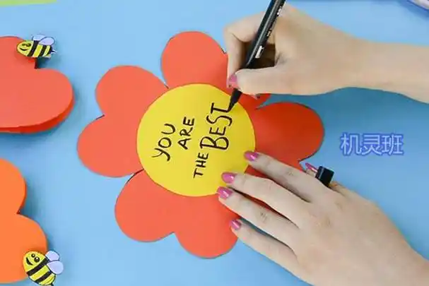 母亲节手工制作礼物:可以打开的心形花朵贺卡(步骤图解)-diy 资讯