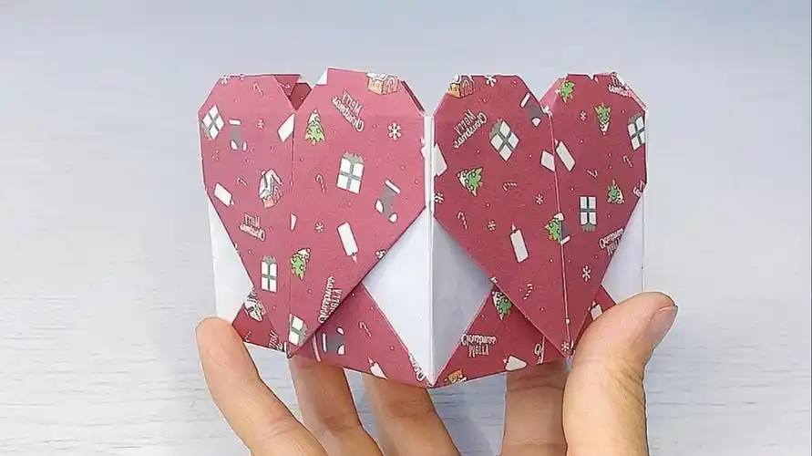 爱心收纳盒,好看容易折!