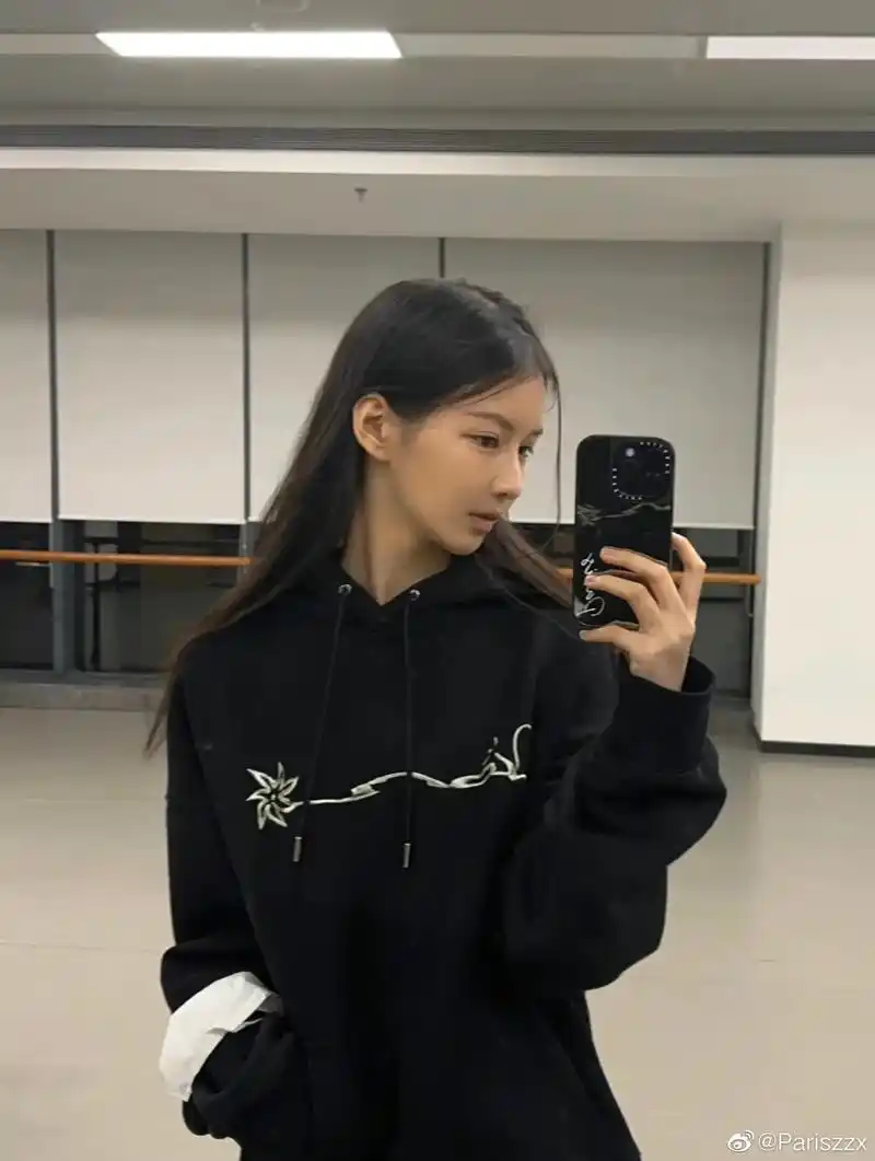 这些天92.@pariszzx #paris周巴黎 #周子玄 - 抖音