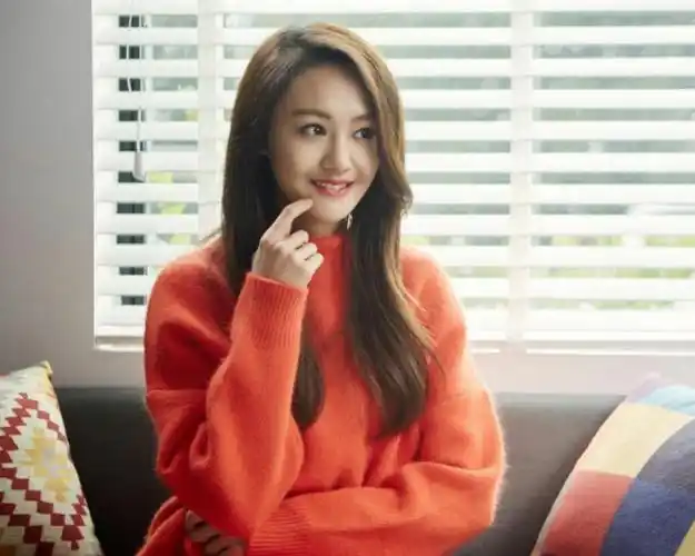 郑爽抽烟照被曝光 郑爽怎么瘦成纸片人