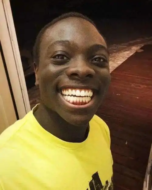 亚洲人美白得罪了美国黑人?强生宣布停售美白产品!_腾讯新闻