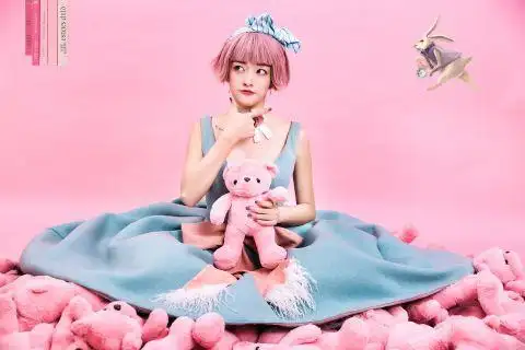 小学妹红衣热舞,备好纸巾慎入!