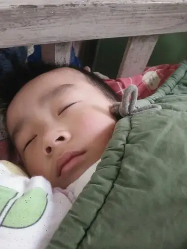 大二班孩子们11月份在哈佛幼儿园的生活照