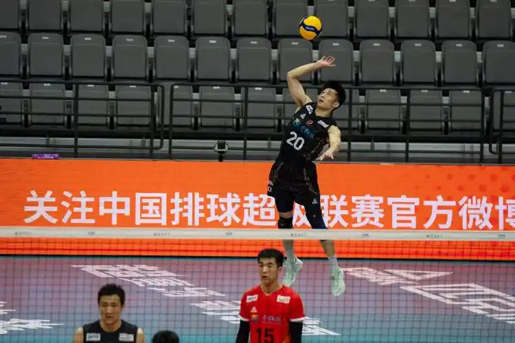 20232024中国男排超级联赛七八名决赛第二场福建队主场1比3负南京队