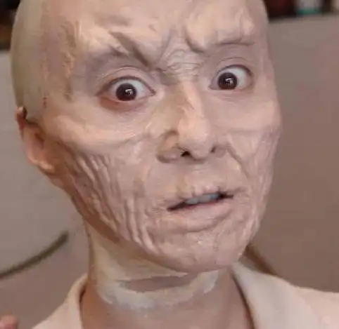 5位明星丑照梁朝伟香肠嘴成经典迪丽热巴香肠嘴你见过吗