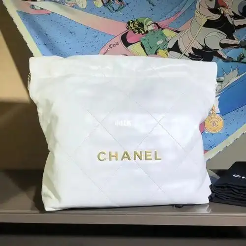 香奈儿22bag白色小号购物袋