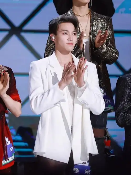 成团快乐宇野赞多