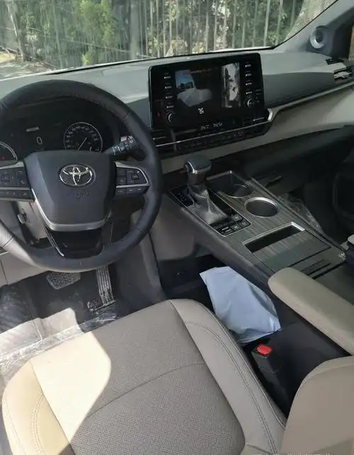 21款丰田塞纳2.5配置介绍|座椅|内饰|中控台|天窗|后备箱_网易汽车