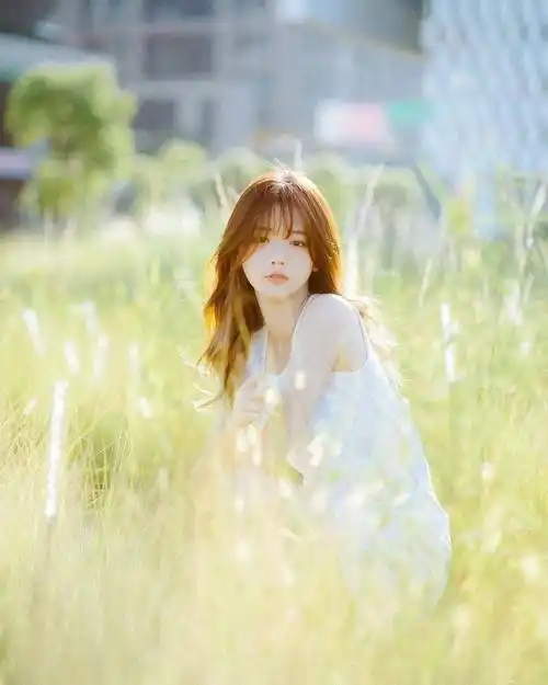 春天拍照新姿势大揭秘掌握这10个技巧让你的春天大片魅力四溢