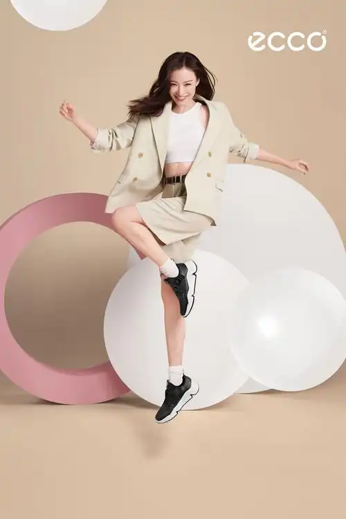 ecco 官宣全新代言人倪妮
