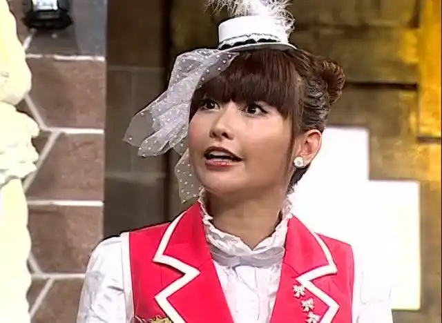 萌学园:乌克娜娜很惊讶,艾瑞克居然不认识自己了