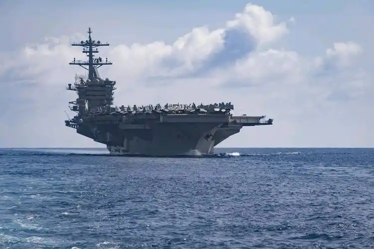 原创美国航空母舰尼米兹级航母西奥多罗斯福号航空母舰