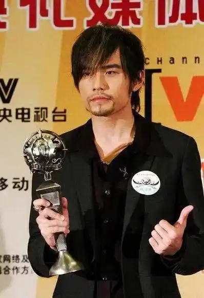 周杰伦喜欢混血娶昆凌一家4口3混血,和baby的交集你知多少_周董_混血