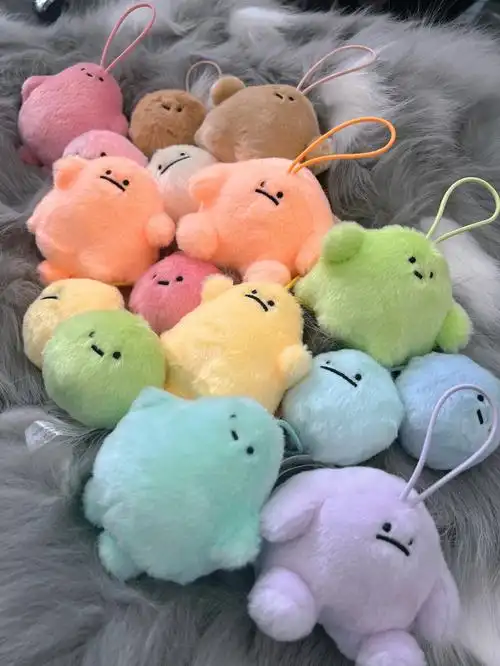 yuki治愈系解压毛绒挂件马卡龙小可爱来咯