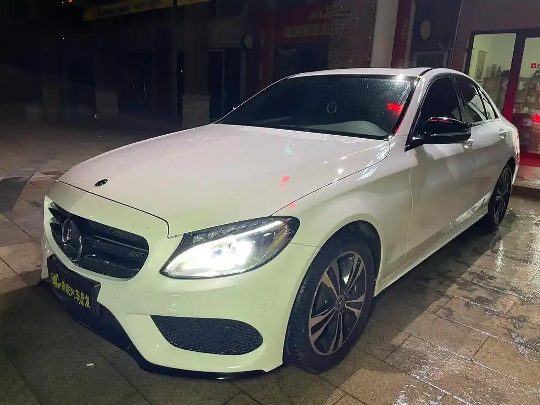 8万.17年奔驰c200运动版 2.0t - 抖音