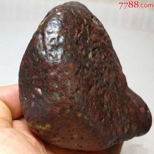 3990新疆哈密红花伊丁陨石陨铁714克