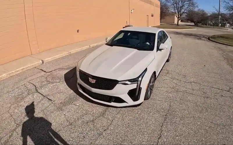 2023美版凯迪拉克ct4-v blackwing黑翼版 3.6t 第一视角驾驶