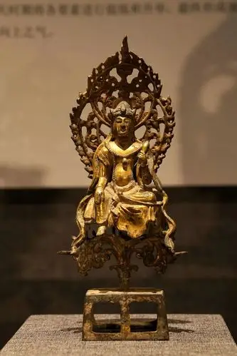 佛影湛然-西安临潼唐代造像七宝