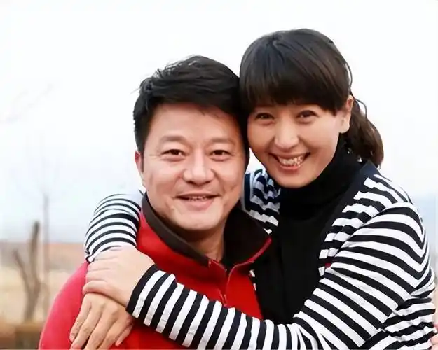 闫学晶:我这辈子最正确的决定,就是在45岁高龄为普通丈夫生子_父母