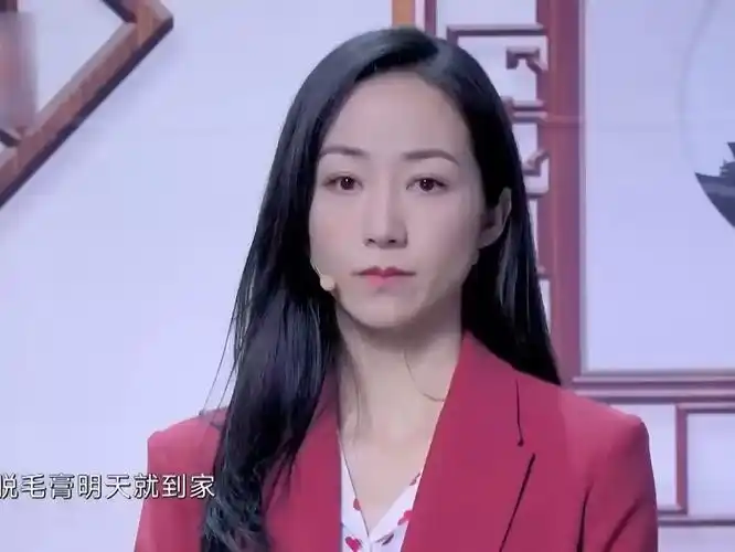 贾冰演妻管严,疯狂讽刺酒桌文化,贾冰 韩雪小品《四十而已》