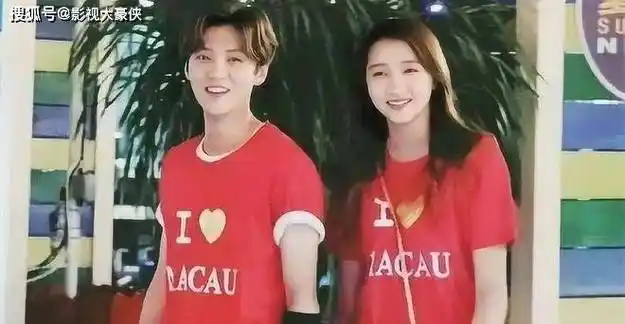 原创鹿晗关晓彤未婚先孕将跟鹿晗官宣结婚知情人正面回应