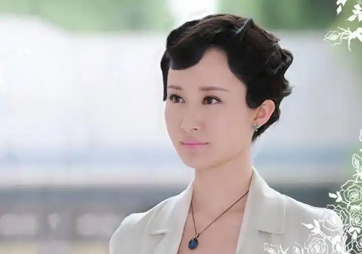 原创烽火佳人周霆琛来晚一步虽错过了佟毓婉的一生仍护她一世