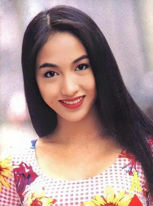 黎姿年轻时候照片清纯甜美,风华永驻