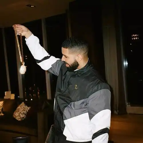 明星| 公鸭drake联名村上隆,还与坎爷合作新单曲-搜狐大视野-搜狐新闻