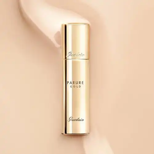 娇兰金砖粉底液