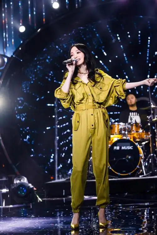 张韶涵用六首歌在《歌手》2018开了一场演唱会