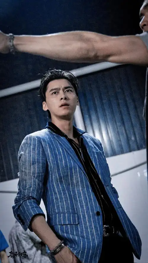 李易峰暗夜行者