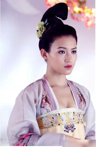 被于正力捧8年的苏青,因《延禧攻略》走红后,为何于正要道歉?