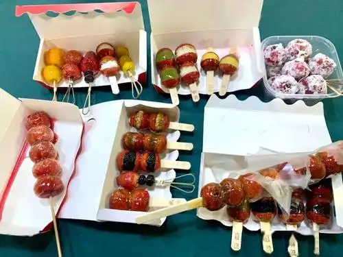 吃完四家网红冰糖葫芦我实在没钱找童年了